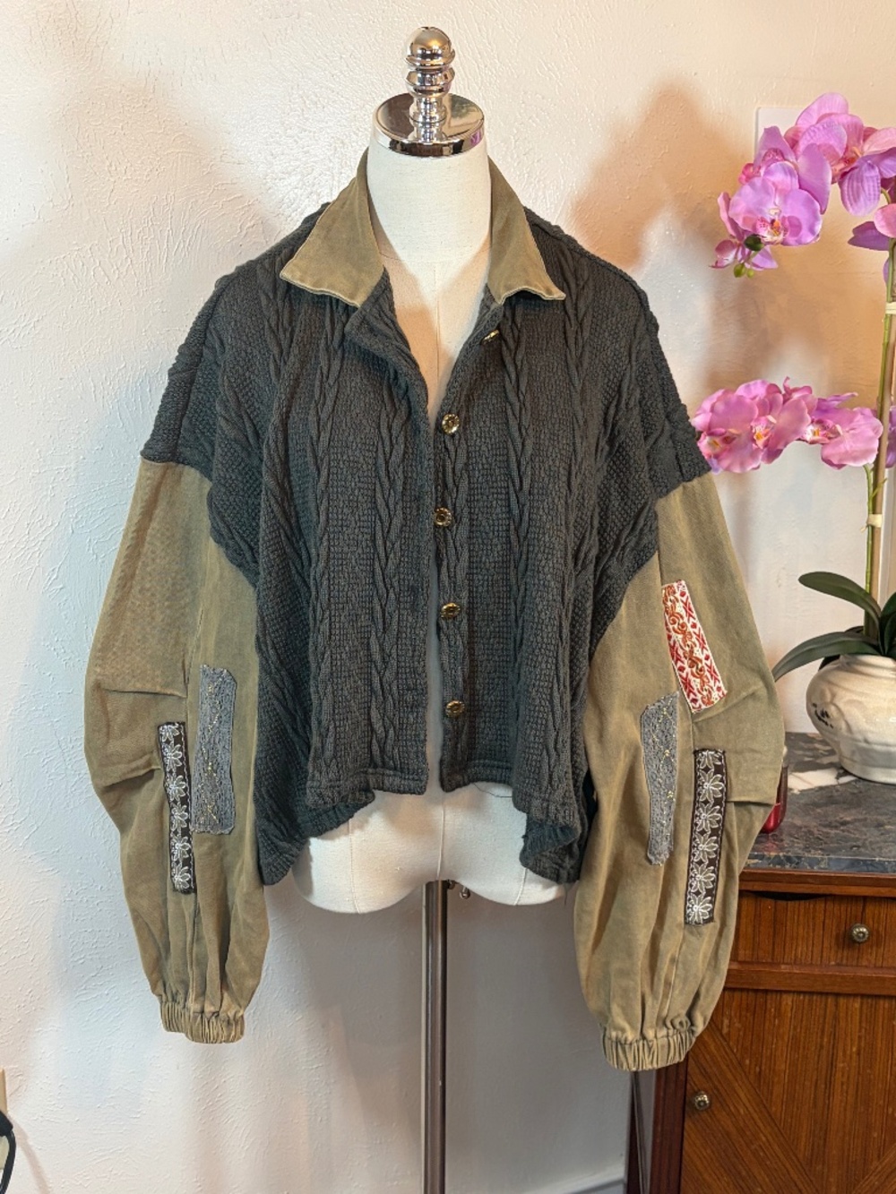 NWOT POL Oversized Cable Knit Patchwork Sleeve Button Jacket Olive Charcoal L